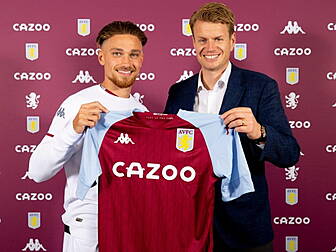 Aston Villa sign Matty Cash fr...